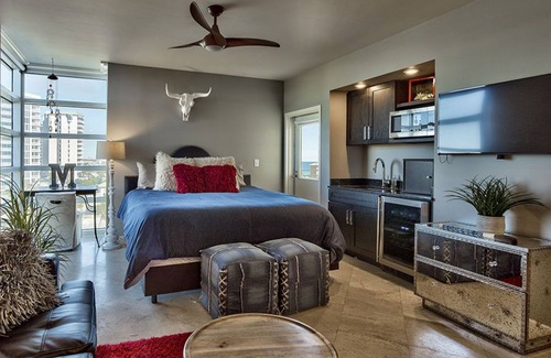 Fort Walton Beach - Destin Condo | Gorgeous 3 BR Gulf-Front Getaway in Destin!