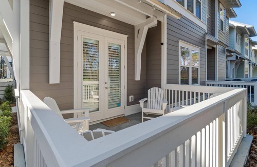 Panama City Beach House | Gorgeous 30A Beach rental with 6 seater golf cart included close to Hub/pool!