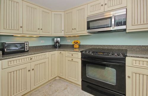 Briarcliffe Acres Condo | Gorgeous 3BR/2BA 7th floor Oceanfront condo! Amazing view & Beach locker!