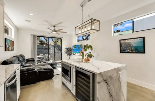 Bouldin House | Gorgeous 3BR/3BA in the Heart of South Congress