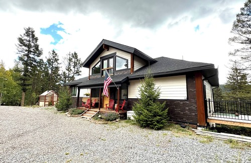 Conifer Mountain and Meadows House | Gorgeous 4,800sq ft Conifer Mountain Home With 4 Bedrooms! Amazing Amenities!