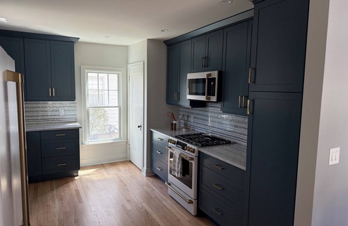 Lower Burns Park House | Gorgeous 4 bedroom house in Burns Park 10 min walk to the Big House!