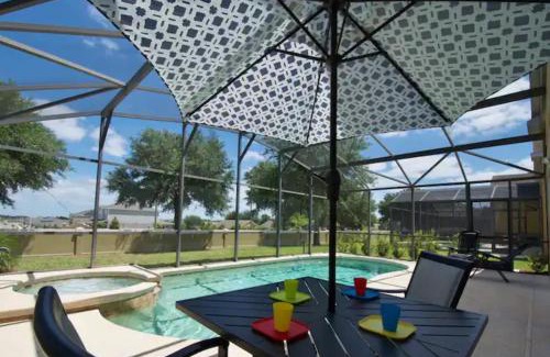 Marbella House | Gorgeous 5 Bdr Private pool and Jacuzzi in Davenport