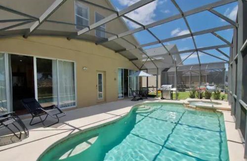 Marbella House | Gorgeous 5 Bdr Private pool and Jacuzzi in Davenport