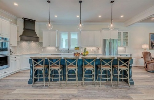 Palmetto Dunes House | Gorgeous 5 ⭐️ custom home! 5 king suites! FREE Spa Heat, Easy 5min walk to beach