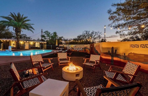Casas Adobes House | Gorgeous 5br/3bath home with resort-like backyard