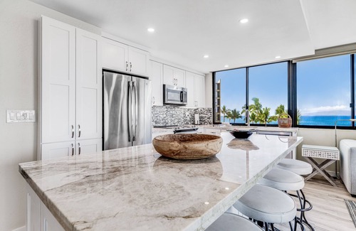 Kihei Condo | Gorgeous 5th Floor 2 Bedroom Condo. - Kihei Surfside #501