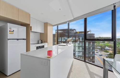 Phillip Apartment | Gorgeous and Luxury Tower View Apartment