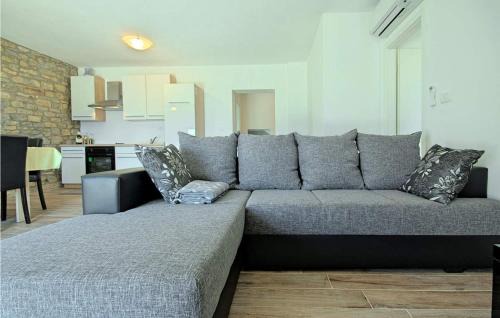 Krasica Apartment | Gorgeous Apartment In Buje With Wifi