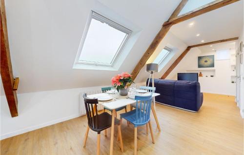 Hudimesnil Apartment | Gorgeous Apartment In Hudimesnil