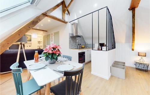 Hudimesnil Apartment | Gorgeous Apartment In Hudimesnil
