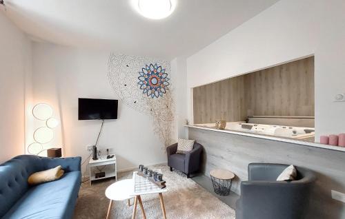 Le Thillot Apartment | Gorgeous Apartment In Le Thillot
