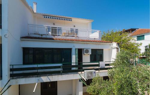 Vrboska Apartment | Gorgeous Apartment In Vrboska