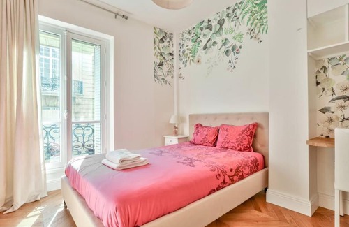 Chaillot Apartment | Gorgeous apartment next to the Champs-Elysées