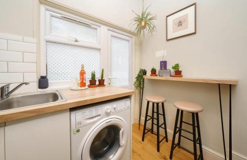Palmers Green Apartment | Gorgeous apartment Wood Green Palmers Green