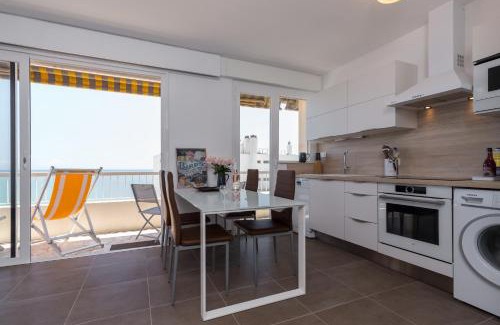 Cros-de-Cagnes Apartment | GORGEOUS APT with TERRACE, ELEVATOR, AC, FREE PARKING - Le Régis