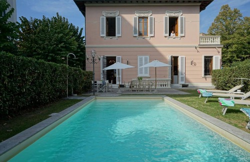 Montecatini Terme Villa | Gorgeous Art Nouveau villa with heated pool