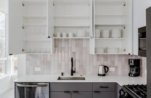 West Woodland House | Gorgeous Ballard 2BR w/Rooftop Patio, near Shops & Food, by Blueground