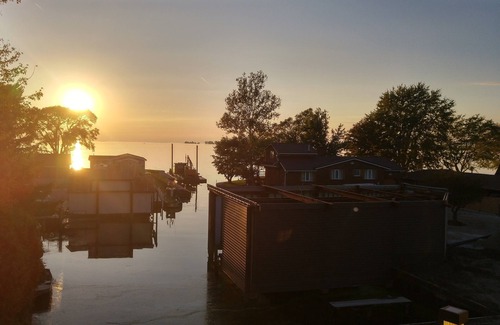 Mitchell's Bay House | Gorgeous Carolinian style cottage