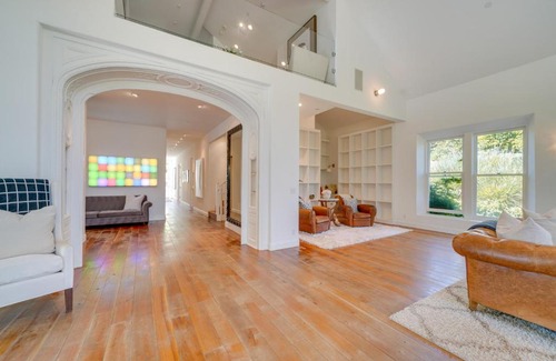 Carpinteria House | Gorgeous Carpinteria Home Pool, Spa, Fireplaces!