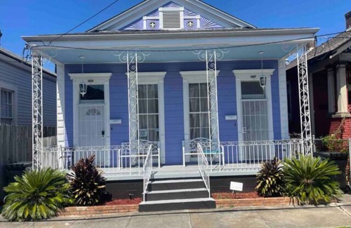 Bayou St. John House | Gorgeous Charm near Bayou St. John!