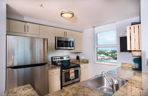 Coconut Grove Apartment | Gorgeous Coconut Grove 3/3.5 Condo with amazing views: Parking Included