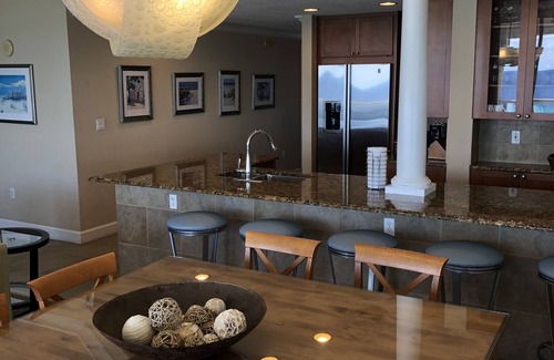 Pensacola Beach Condo | Gorgeous Condo! Beach Chairs Included! Amazing Views!