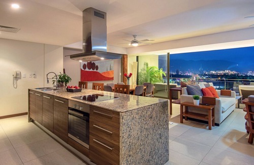 Marina Vallarta Condo | Gorgeous condo in exclusive Nima Bay Marina Vallarta