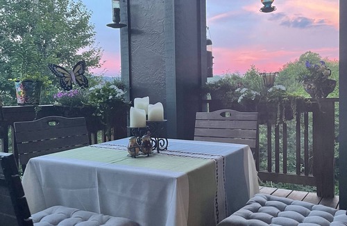 Foscoe Condo | Gorgeous Condo With a Breathtaking View Of The Blue Ridge Mountains