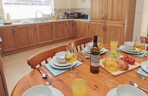 Seahouses Cottage | Gorgeous cosy Fisherman's cottage in Seahouses, Northumberland