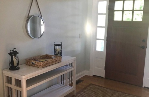 Snug Harbor House | Gorgeous Cottage on Great Island!