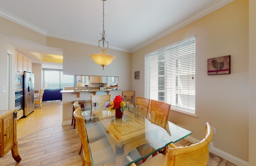 Ono Island Condo | Gorgeous, cozy beachfront condo with pool, pool spa & beach access