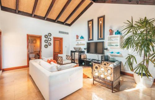 Puerto Bahia Apartment | Gorgeous PH at Puerto Bahia