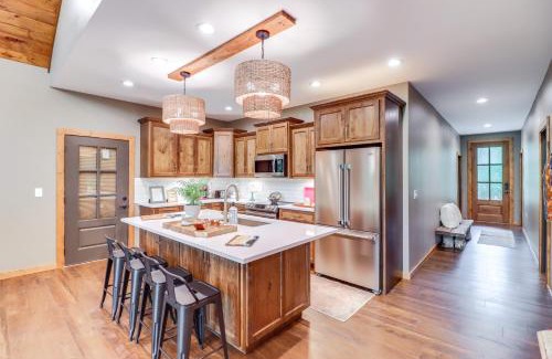 Drasco House | Gorgeous Drasco Home Near Greers Ferry Lake!