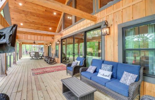 Drasco House | Gorgeous Drasco Home Near Greers Ferry Lake!