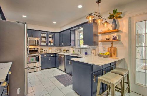 Edmond House | Gorgeous Edmond Escape with Deck and Private Yard