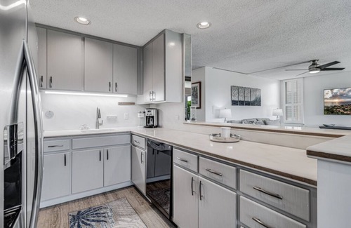 Wailea Condo | Gorgeous Expansive Condo in Wailea with HUGE Lanai & Ocean Views
