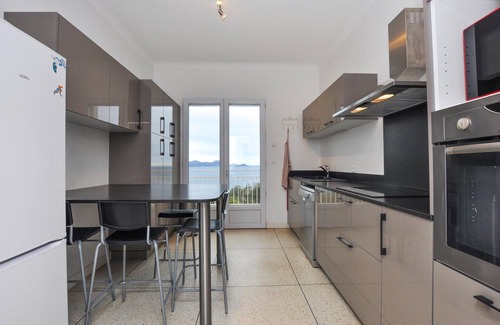 Les Issambres House | Gorgeous home in Roquebrune-sur-Argens