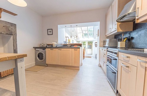Kirkby Lonsdale House | Gorgeous Georgian family friendly property, central Kirkby Lonsdale with parking and EV charger