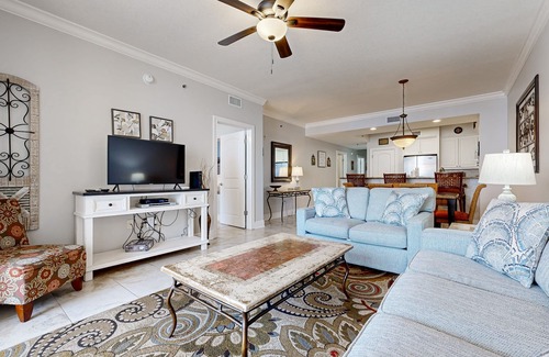 Fort Walton Beach Condo | Gorgeous Gulf Front Condo Pools Onsite, Nearby Activities, Shops, Restaurants