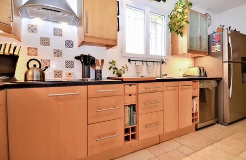 Rochefort-du-Gard House | Gorgeous home in Rochefort du Gard