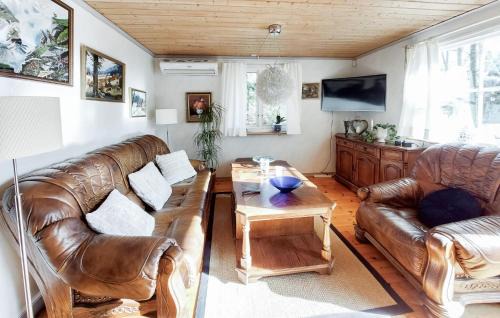 Orkelljunga Municipality House | Gorgeous Home In Örkelljunga With Wifi