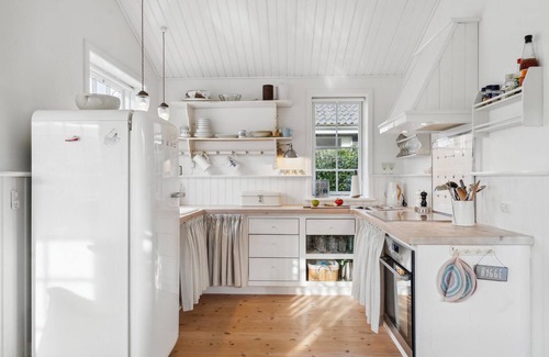 Assens House | Gorgeous home in Assens with kitchen