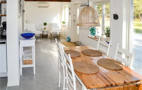 Borrby House | Gorgeous Home In Borrby With Wifi