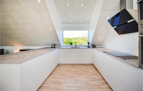 Syddjurs Kommune House | Gorgeous Home In Ebeltoft With Kitchen