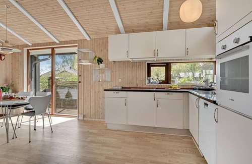 Lystrup House | Gorgeous home in Egå with WiFi