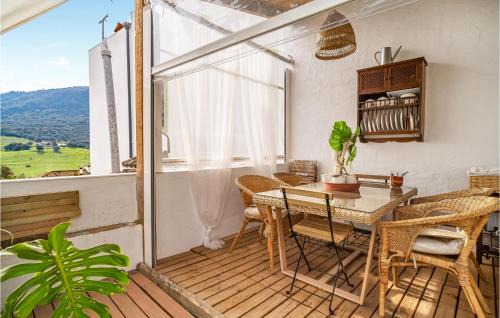 El Colmenar House | Gorgeous Home In El Colmenar With Wifi