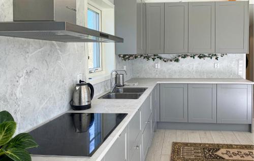 Farjestaden House | Gorgeous Home In Färjestaden