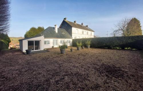 Flechin House | Gorgeous Home In Fléchin With Wi-Fi