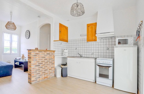 Creances House | Gorgeous home in Creances-Plage
